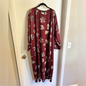 Natori Long Robe Size Medium - No Belt